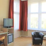 酒店 翰萨布里克酒店 3*