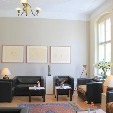 מלון Hansablick 3*