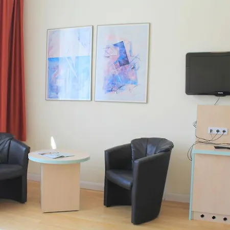 Otel Hansablick 3*